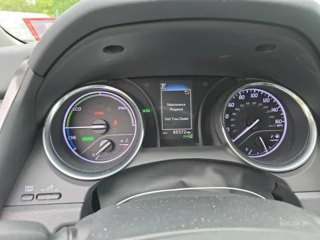 TOYOTA TOYOTA CAMRY HYBRID LE