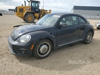 VOLKSWAGEN BEETLE SE SE