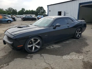 DODGE CHALLENGER SXT PLUS