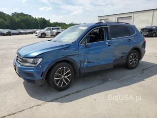 VOLKSWAGEN TIGUAN SE SE