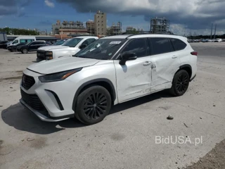 TOYOTA HIGHLANDER L