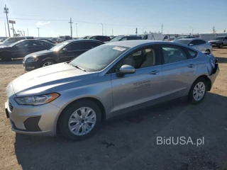 FORD FUSION S S