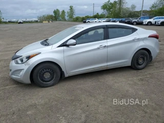 HYUNDAI ELANTRA SE SE