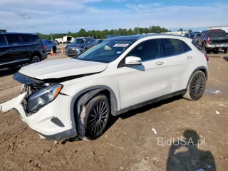 MERCEDES-BENZ GLA 250 250