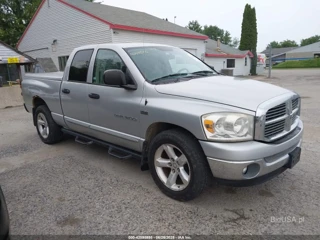 DODGE DODGE RAM 1500 SLT