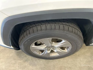TOYOTA TOYOTA RAV4 HYBRID XLE