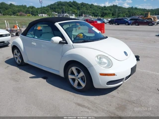 VOLKSWAGEN VOLKSWAGEN NEW BEETLE TRIPLE WHITE