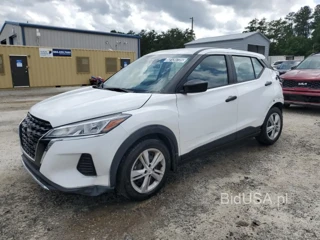 NISSAN KICKS S S