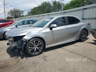 TOYOTA CAMRY L L