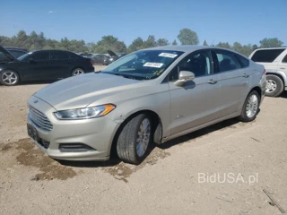 FORD FUSION SE SE HYBRID
