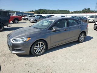 FORD FUSION SE SE