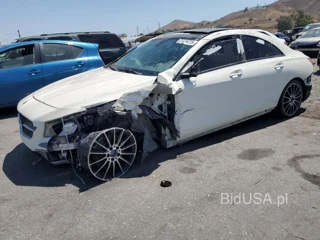 MERCEDES-BENZ CLA 250 250