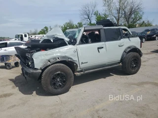 FORD BRONCO BAS BASE