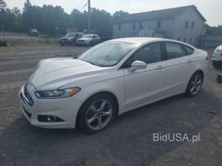 FORD FUSION SE SE