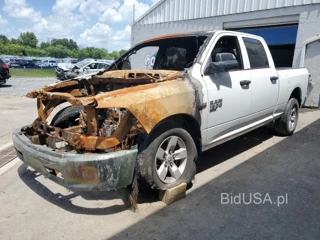 RAM 1500 CLASS SLT