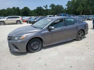 TOYOTA CAMRY L L