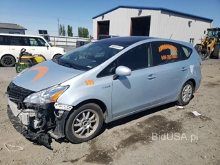 TOYOTA PRIUS V