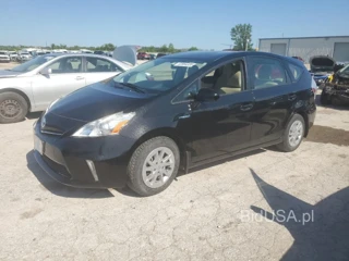 TOYOTA PRIUS V
