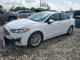 FORD FUSION SE SE
