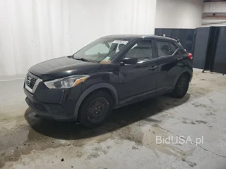 NISSAN KICKS S S