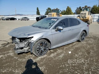 TOYOTA CAMRY L L