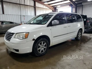 CHRYSLER TOWN & COU TOURING PLUS