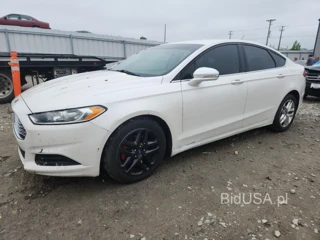 FORD FUSION SE SE
