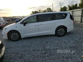 CHRYSLER PACIFICA H HYBRID SELECT