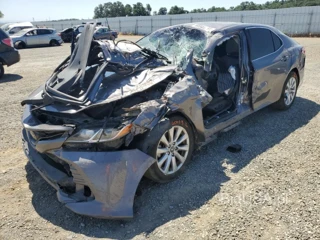 TOYOTA CAMRY L L