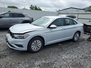 VOLKSWAGEN JETTA S S