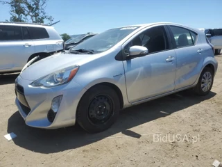 TOYOTA PRIUS C