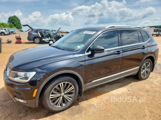 VOLKSWAGEN TIGUAN SE SE