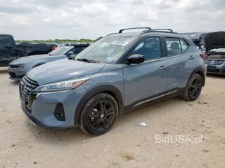 NISSAN KICKS SR SR