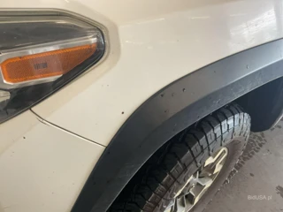 TOYOTA TOYOTA TACOMA TRD OFF ROAD