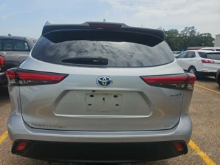TOYOTA TOYOTA HIGHLANDER HYBRID LE