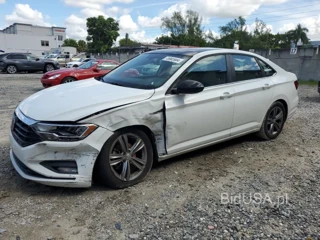 VOLKSWAGEN JETTA S S