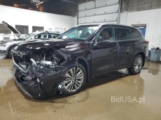 TOYOTA HIGHLANDER PLATINUM