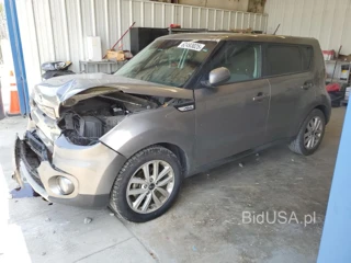 KIA SOUL + +