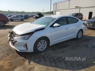 HYUNDAI ELANTRA SE SE