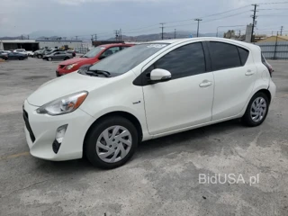 TOYOTA PRIUS C
