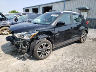 NISSAN KICKS SV SV