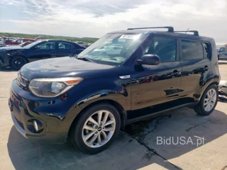 KIA SOUL + +