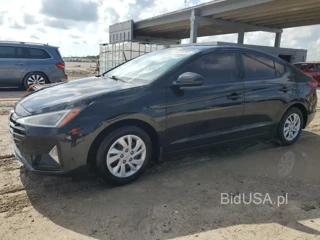 HYUNDAI ELANTRA SE SE