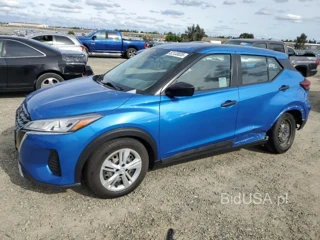 NISSAN KICKS S S