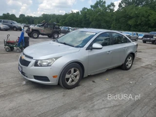 CHEVROLET CRUZE LT LT