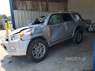 TOYOTA 4RUNNER SR SR5
