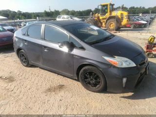 TOYOTA TOYOTA PRIUS THREE