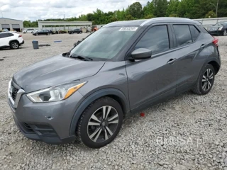 NISSAN KICKS SV SV