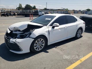 TOYOTA CAMRY LE LE