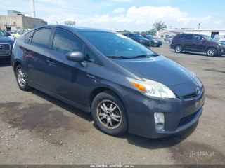 TOYOTA TOYOTA PRIUS III